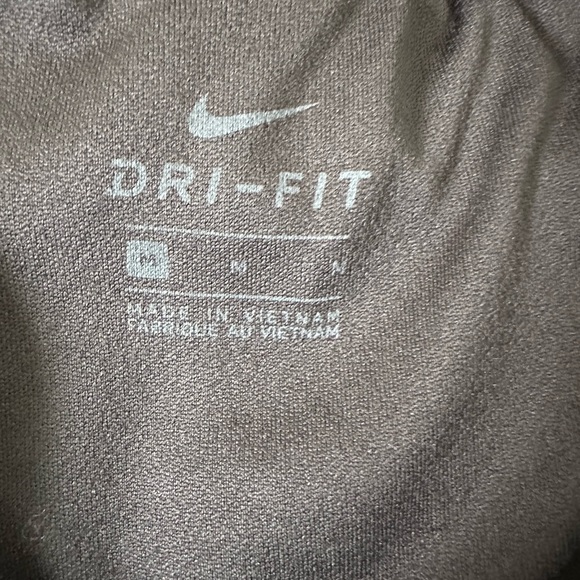 Nike Black and White Women's Running Shorts - Picture 5 of 5